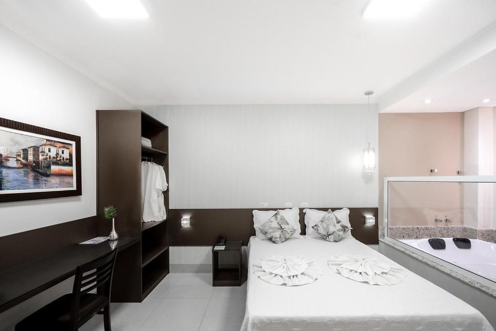 Caligio Hotel Pirapozinho Kültér fotó